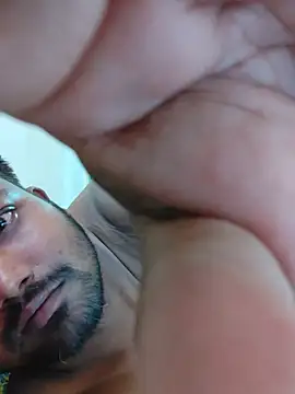 mumbaiboy-22 (M young) - Oiled massage on dick with cum shot