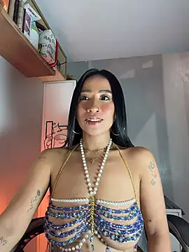 AsianMilfSheryl