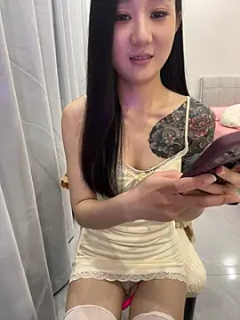 ezove live cam on StripChat