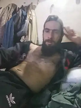 Hairy_mannn2 live cam on StripChat