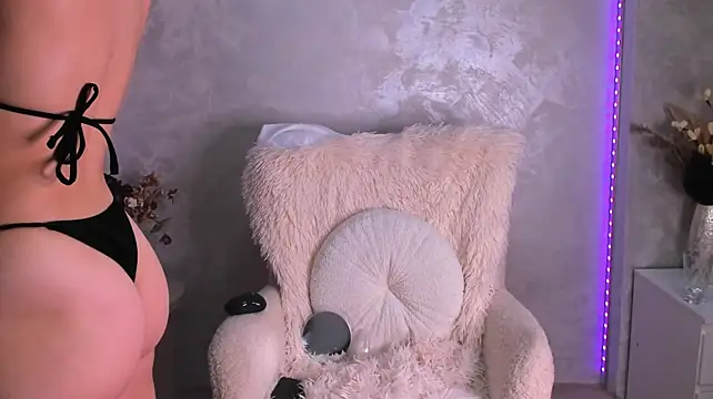 jessica_joyy live cam on StripChat