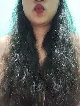 SugarWithSpice live cam on StripChat