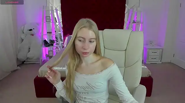 Alina_Blonde