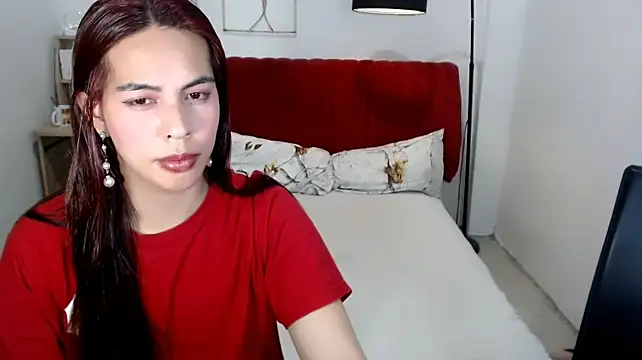 hugecockpaula