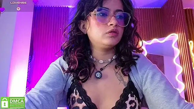 kristen_tay