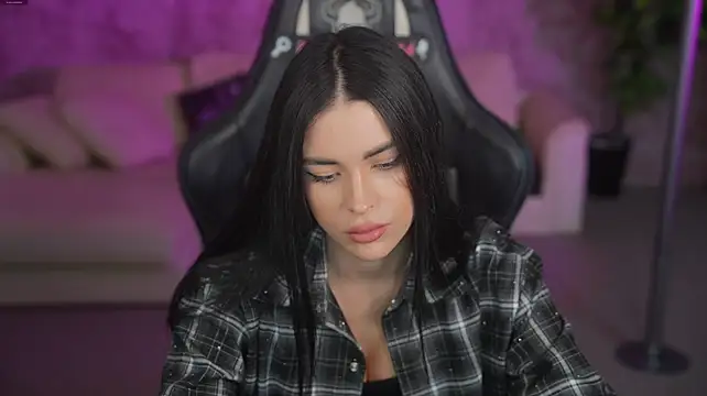 Tina_Breeze