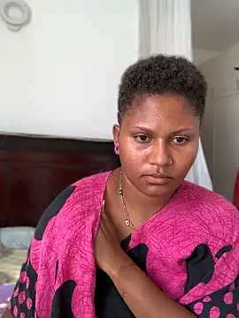 madelltheebony