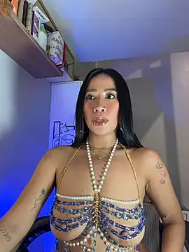 AsianMilfSheryl