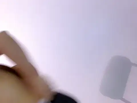QueenMJ live cam on StripChat