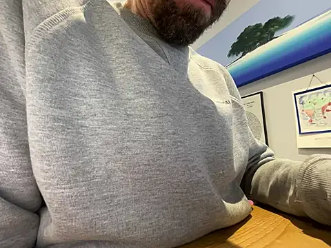 Luckyenglishmanx