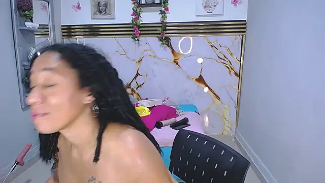 DelysyHot