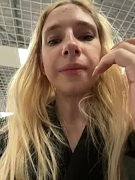 michelle_lovique webcam