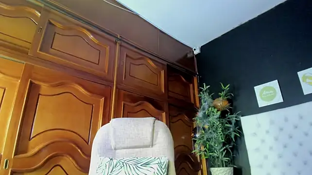 Sara_Tukson
