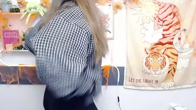 VeryVeryVeryShy_