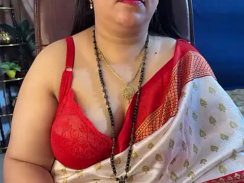 Curvy_Vincy4