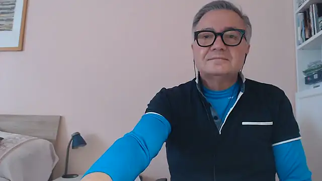 you6me (M grandpa) - Naked show cum