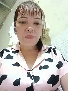 Sana-vn live cam on StripChat