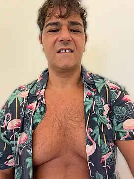 secretlydd (Ask my age) - Jerk it off+1 finger ass+🎁💦4lt