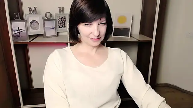 _AngeliaFlow_ live cam on StripChat