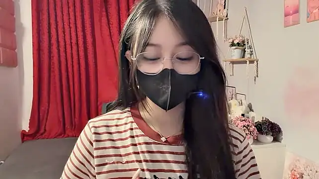 boniiie (F young) - Mleg mlem mlem 😋😋