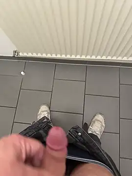 leon42xxx (M mature) - Abspritzen