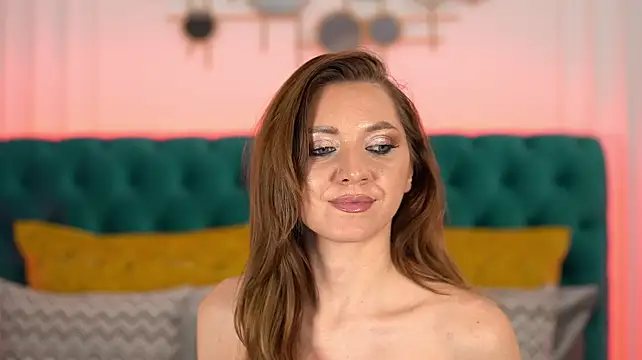 IrisLayne live cam on StripChat