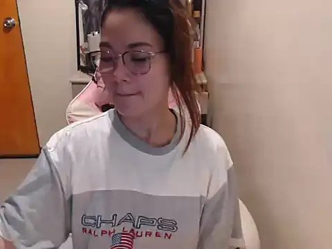 Sweety_Aria live cam on StripChat