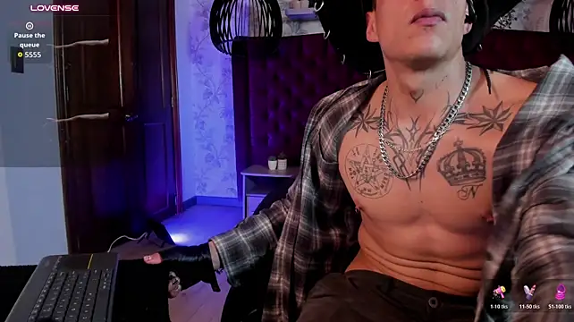 Dustin_Sonne live sex cam
