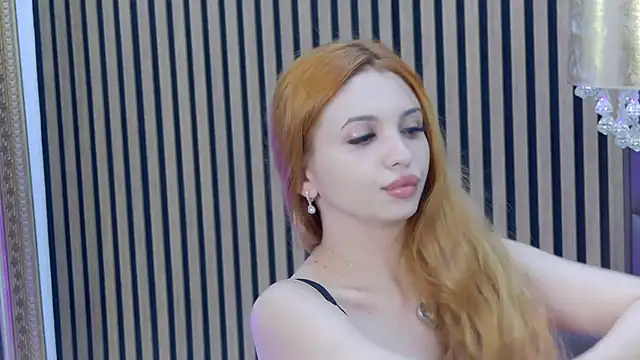 FoxyJoy live cam on StripChat