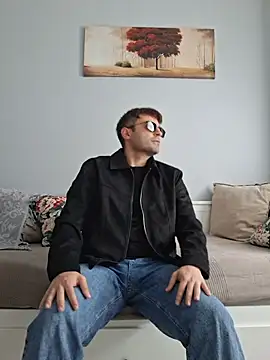 HugeTurkishCock live webcam