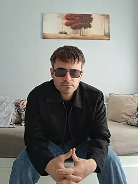 HugeTurkishCock live webcam