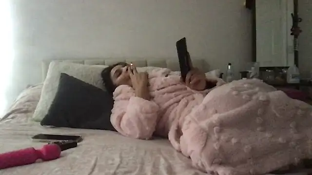 YourFavouriteSecret1 live cam on StripChat