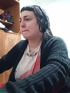 ladyrolinga live cam on StripChat