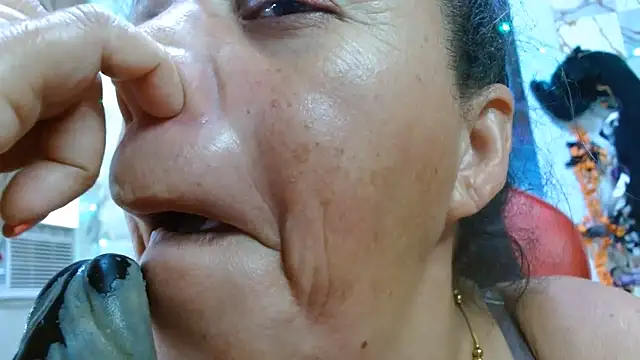 alina_maturehot