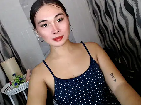 Sexyhot_chloe live cam on StripChat