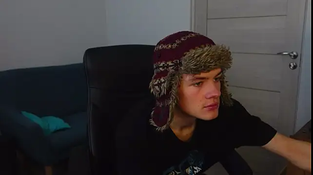 Chris_Holt on Stripchat