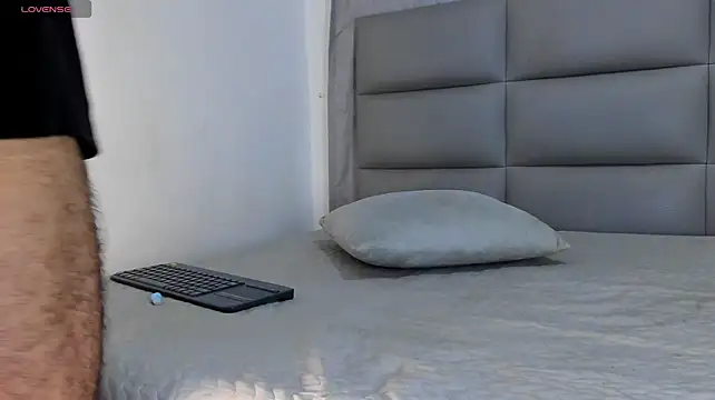 apoloklein (M twink) - tsunami of cum 💦