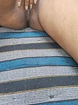 PRITIHB live cam on StripChat