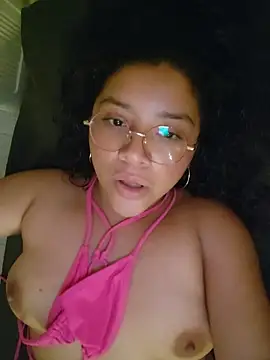 Vivi_Kvsh webcam