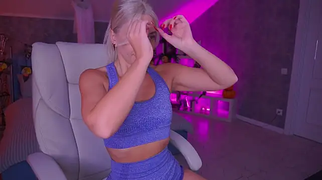 BellaRayyy live sex cam