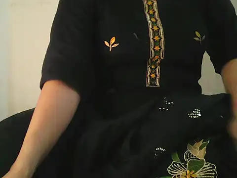 its_janvii webcam