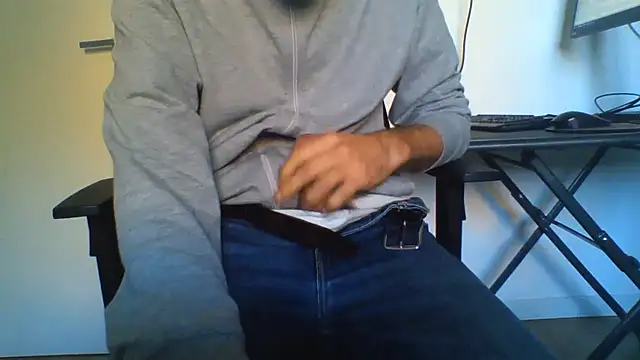 andre_italy (Ask my age) - Nudo completo
