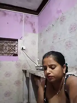 aapki-bhabhiii (F young) - full c2c  nude call with Face