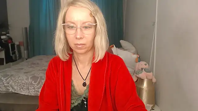 LuxuryNika