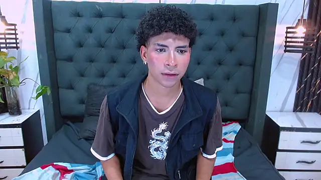 AlejandroCurls
