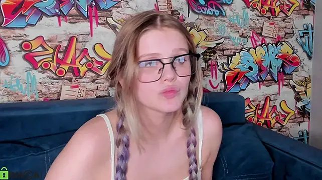 Alisa_Allison