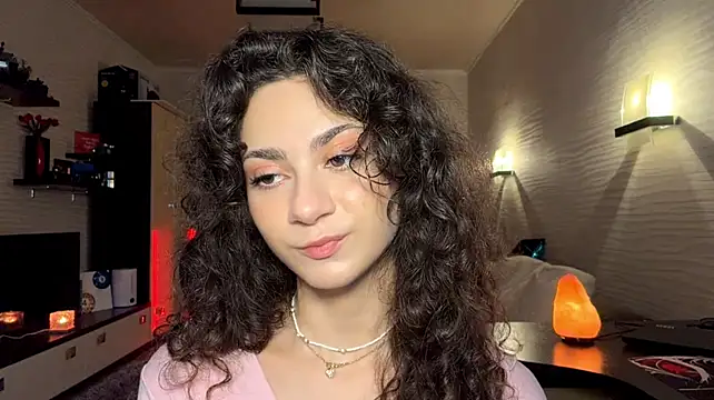 jaquelynrollend (F teen) - maybe u can give a great start?😍