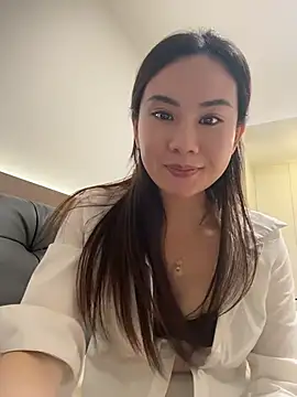 yioyio-666 (F young) - jj抽插1分钟，最后完成任务可得小粉控制1分钟