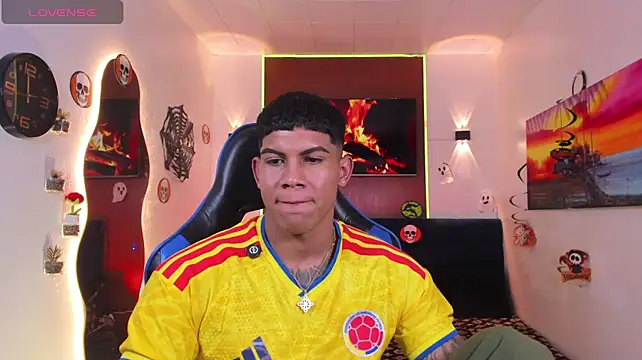 damian_latinxxx (M young) - 🔥✦Hi, I want to see your cock.🔥✦