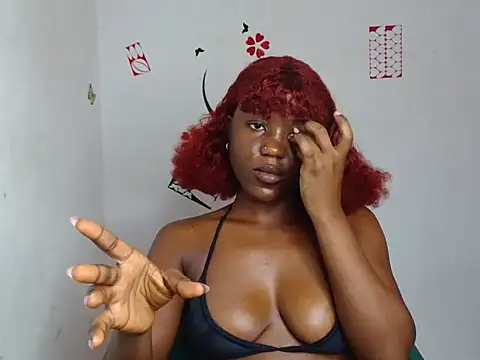 Nasty_hotpetite live cam on StripChat